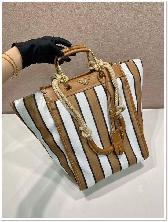 087adbb150f20081b1edc11ec23e4b9d_1753921631_0927.jpg 087adbb150f20081b1edc11ec23e4b9d_1753921631_0927.jpg