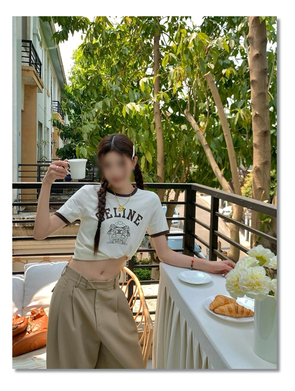 블라종 레귤러 셀린느 반팔티 핫한 기본티가 필요하다면 바로 이것!