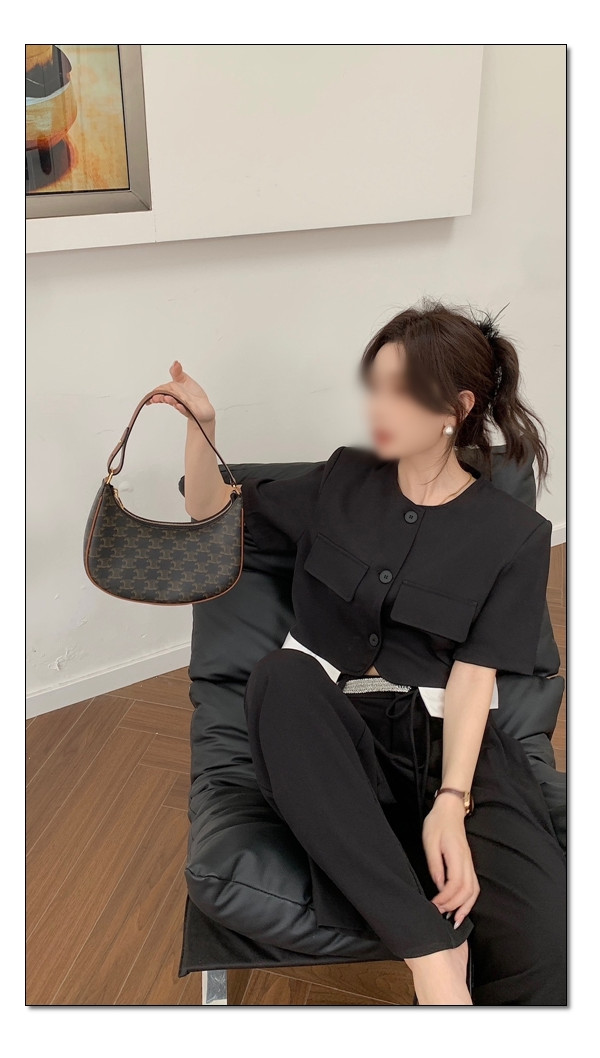 고르는 재미가 있는 셀린느 아바백 미니와 미듐 두가지! 초이스하기 어려워!