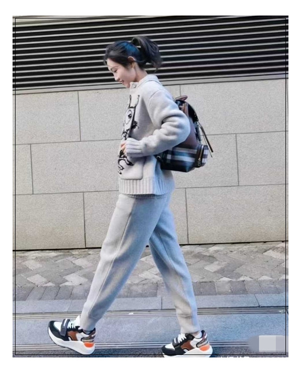 선호도 높은 버버리 백팩 직장인까지 애용하는 찐템으로 리뷰 확인